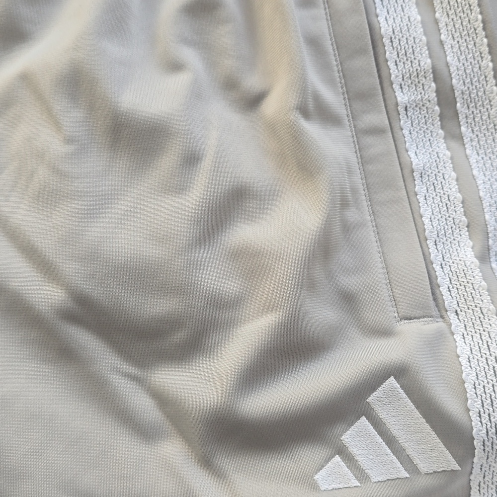 adidas Sport Craft Track Pant, Size Medium, Color Grey, Retail Price $50.00 USD - Picture 9 of 13